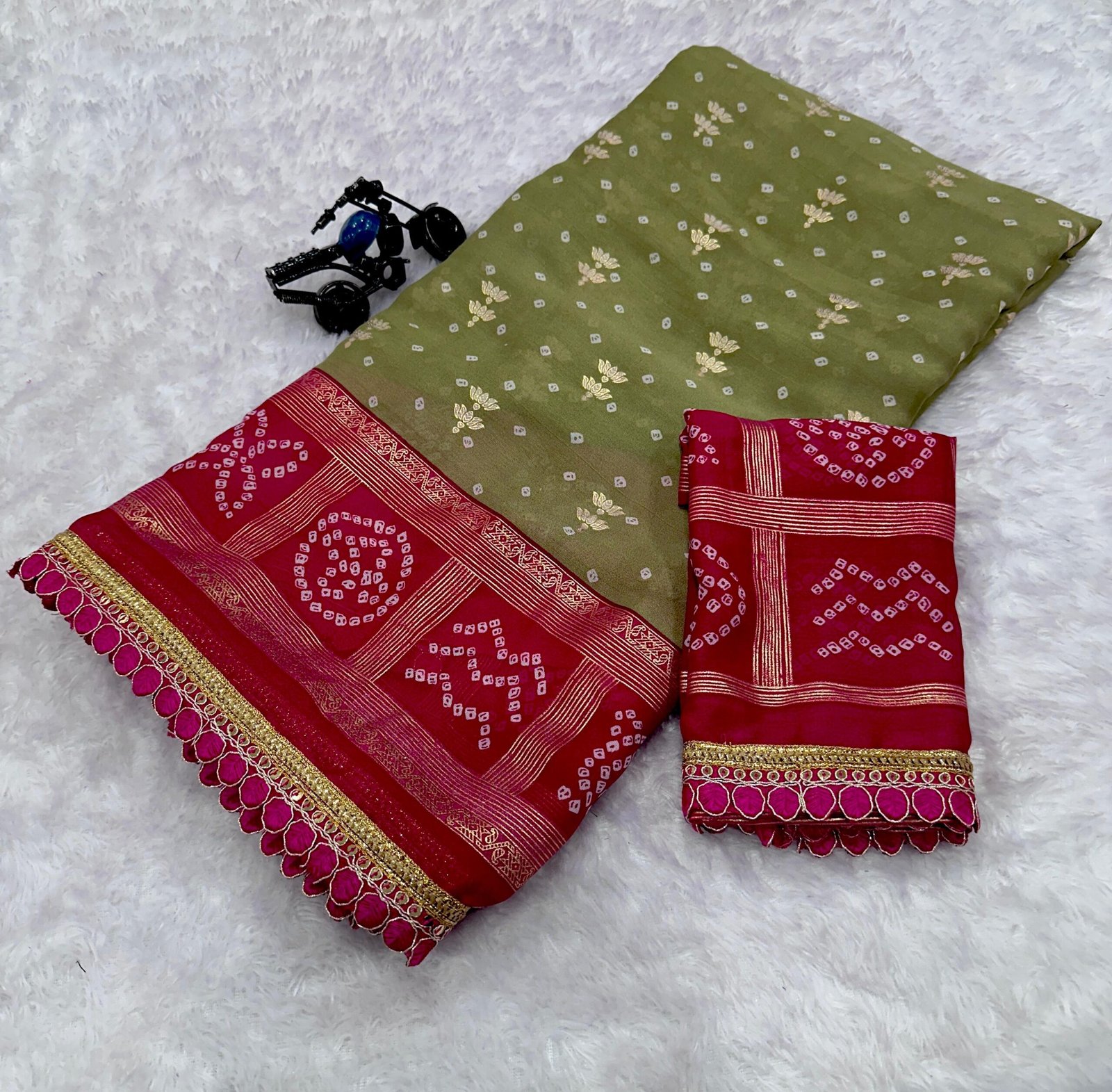 Elegant Foil Print Saree with Embroidery Lace Work – 5.5 Meter Soft Saree - Image 3