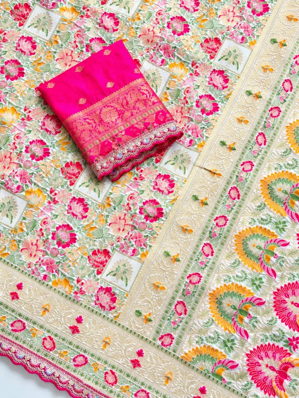 Pure Row Silk Pashmina Saree with Kashmiri Thread Jacquard Weaving & Meenakari Floral Jaal - Image 5